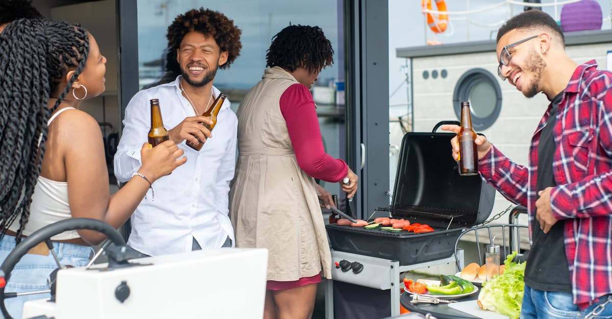 Exploring the Wildlife Along the Yarra River During Your BBQ Cruise