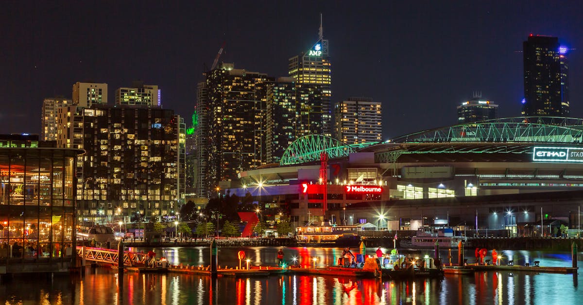 Family-Friendly BBQ Pontoon Boat Rental Experiences at Gippsland Lakes