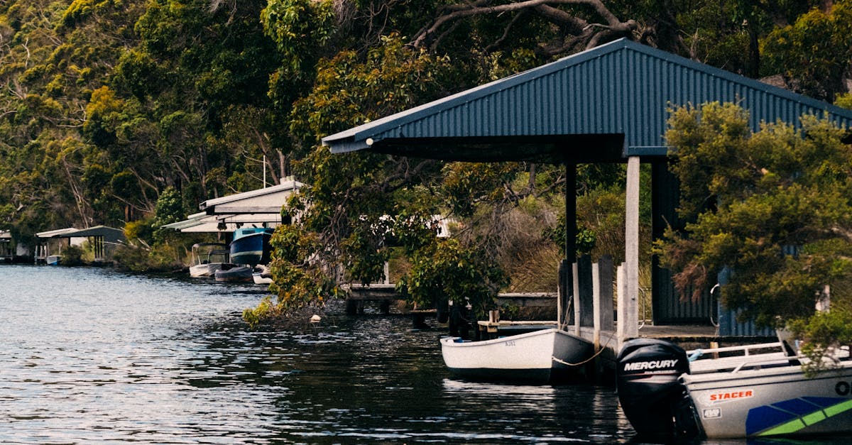 Fishing and BBQing: The Perfect Combination on Lake Eppalock Pontoon Rentals