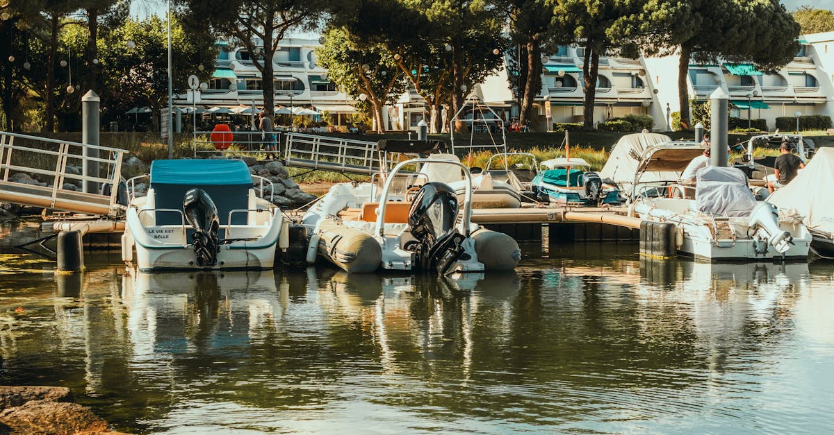 Incorporating Local Landmarks into Your Boat Itinerary